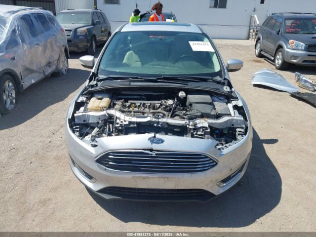 1FADP3N2XJL314611 Ford Focus Titanium