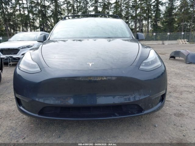 7SAYGAEE5RF981789 Tesla Model Y Long Range Dual Motor All-wheel Drive