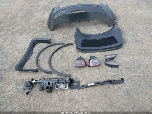 7SAYGAEE5RF981789 Tesla Model Y Long Range Dual Motor All-wheel Drive