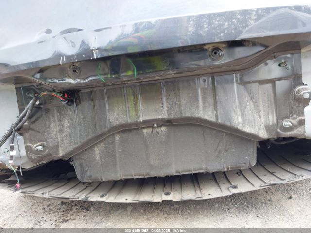 7SAYGAEE5RF981789 Tesla Model Y Long Range Dual Motor All-wheel Drive