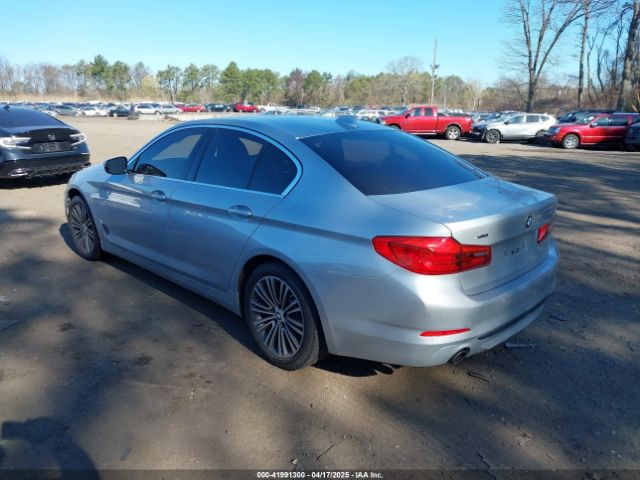 WBAJA7C52KWW00856 BMW 530i Xdrive