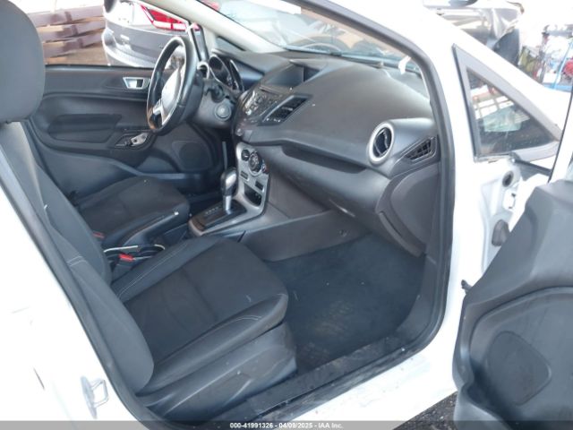 3FADP4BJ2EM160370 Ford 2014