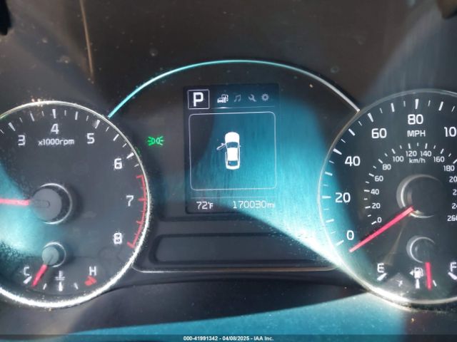 3KPFL4A70HE025908 KIA FORTE S