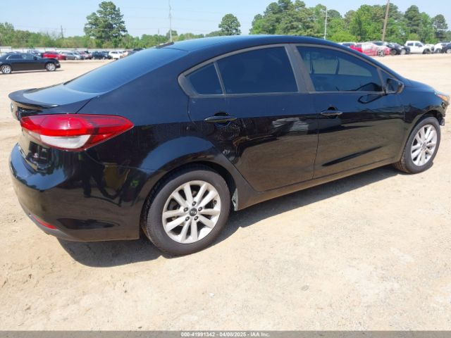 3KPFL4A70HE025908 KIA FORTE S