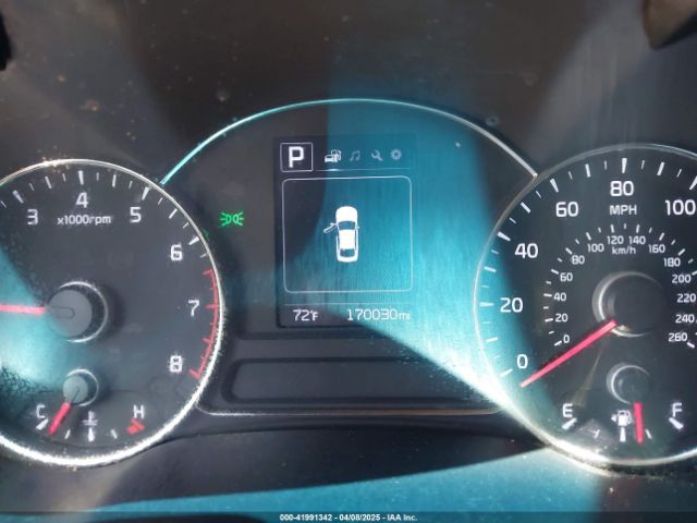 3KPFL4A70HE025908 KIA FORTE S