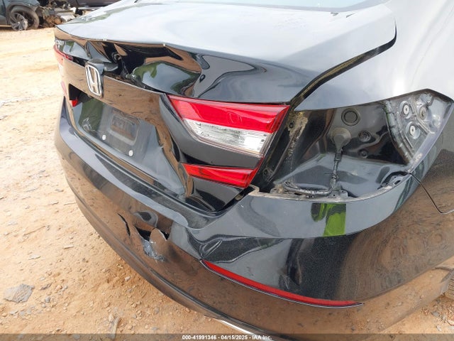 1HGCV1F14KA062794 Honda ACCORD LX