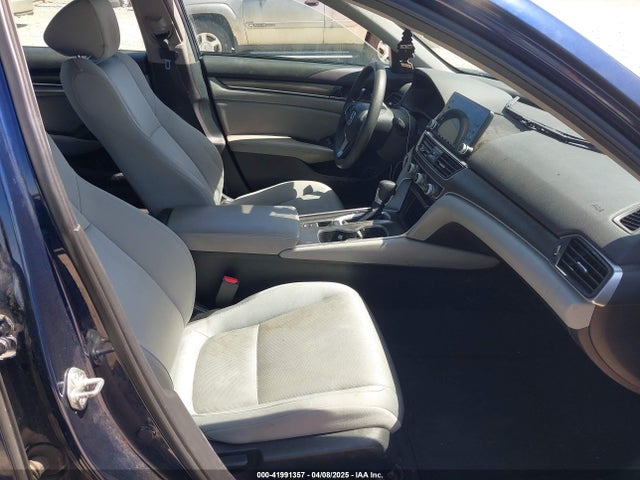 1HGCV1F15JA028927 Honda ACCORD LX