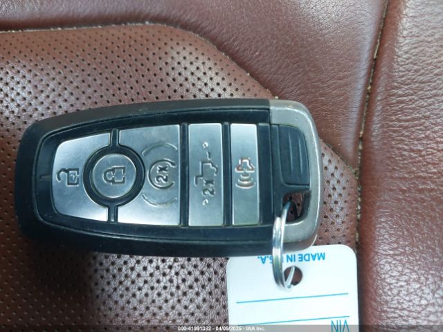 1FTEW1E4XKFB49084 Ford F-150 King Ranch