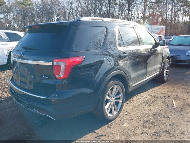 Ford EXPLORER XLT 2018 1FM5K8D86JGC56694 Image 4