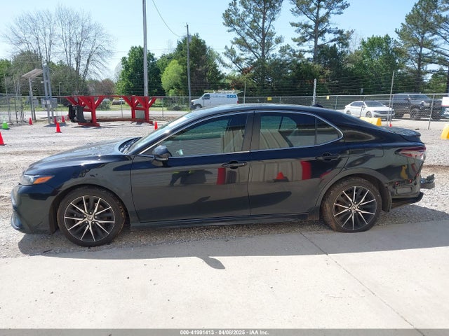 4T1G11AK0NU657071 Toyota CAMRY SE