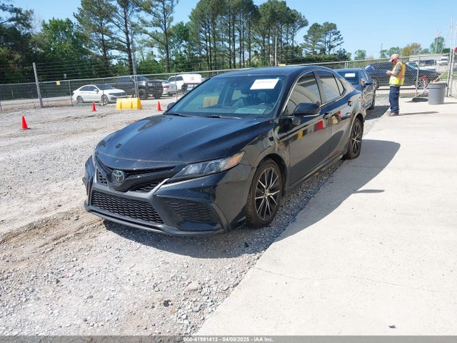 4T1G11AK0NU657071 Toyota CAMRY SE