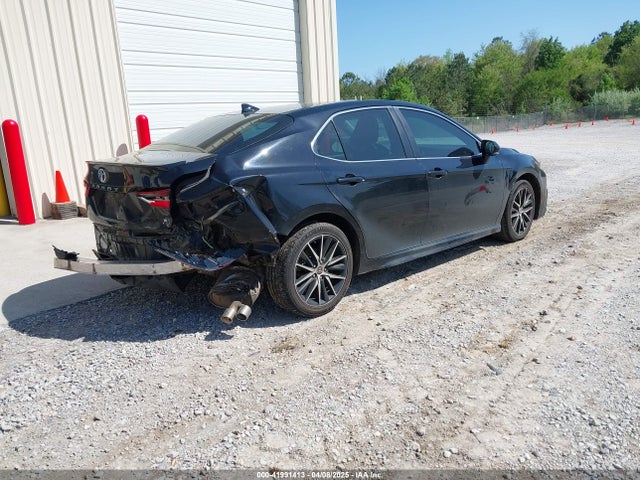 4T1G11AK0NU657071 Toyota CAMRY SE