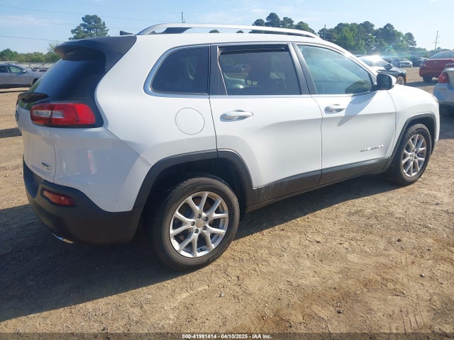 1C4PJLCS1GW320140 Jeep 2016