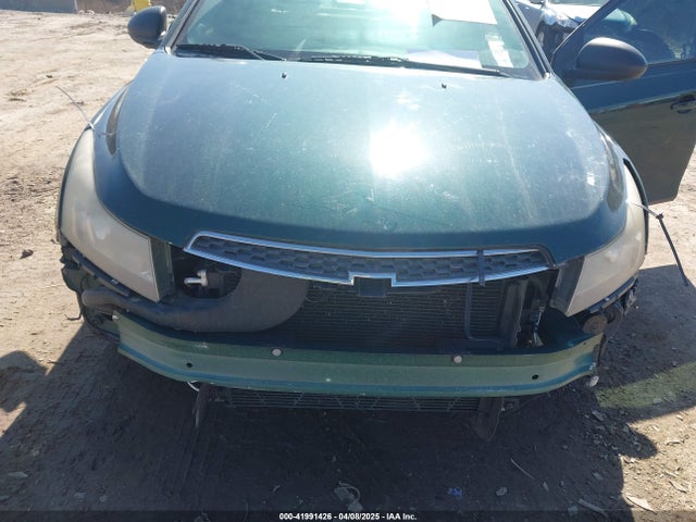 1G1PA5SH0E7136440 Chevrolet Cruze Ls Auto