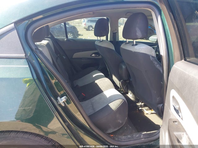 1G1PA5SH0E7136440 Chevrolet Cruze Ls Auto