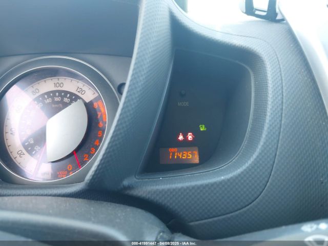 JTKKUPB46E1043838 Scion XD