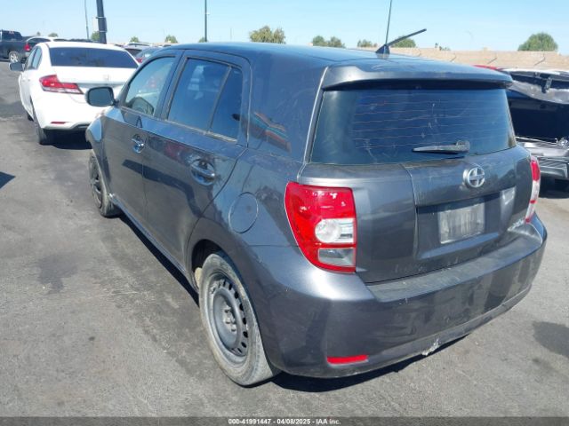 JTKKUPB46E1043838 Scion XD