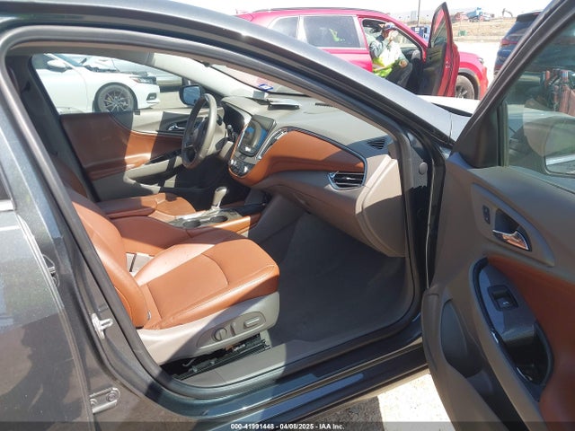 1G1ZE5ST4HF163166 Chevrolet MALIBU 1LT