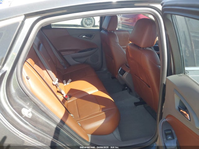 1G1ZE5ST4HF163166 Chevrolet MALIBU 1LT