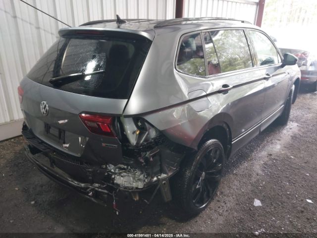 3VV2B7AX0MM039117 Volkswagen Tiguan 2.0t Se/2.0t Se R-line Black/2.0t Sel