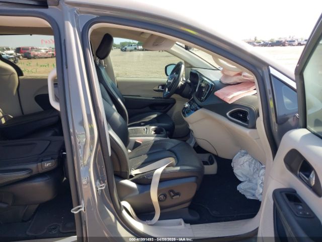 2023 CHRYSLER PACIFICA 2C4RC1BG8PR613532 Photo 4