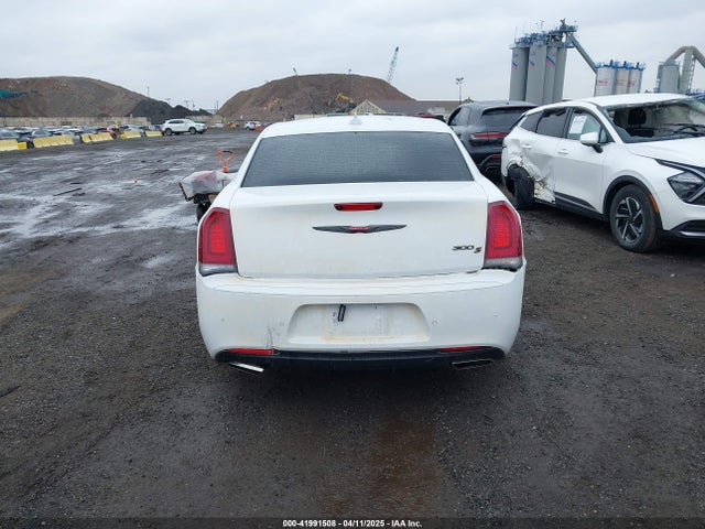 2C3CCABG5MH532807 Chrysler 300 300s