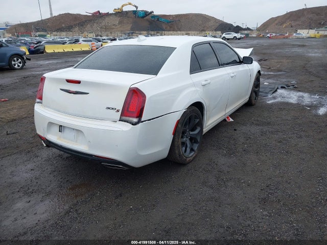 2C3CCABG5MH532807 Chrysler 300 300s
