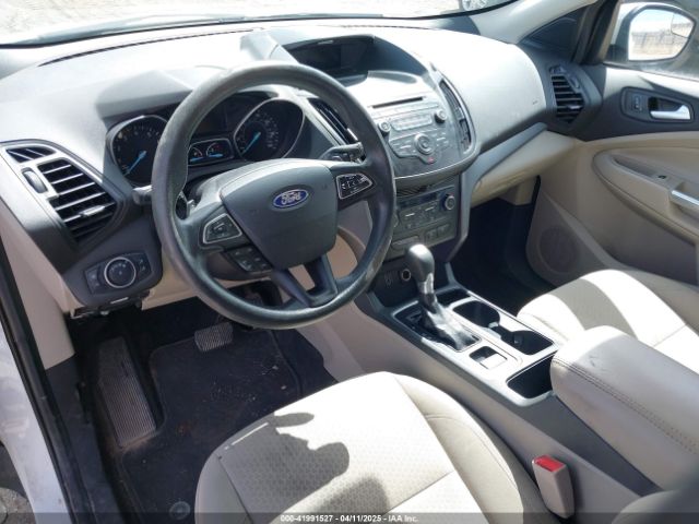 1FMCU9G90HUC66502 Ford ESCAPE SE