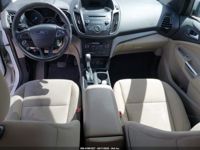 1FMCU9G90HUC66502 Ford ESCAPE SE