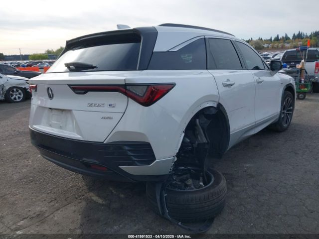 2024 ACURA ZDX 4W5KHNRL6RZ501403 Photo 3