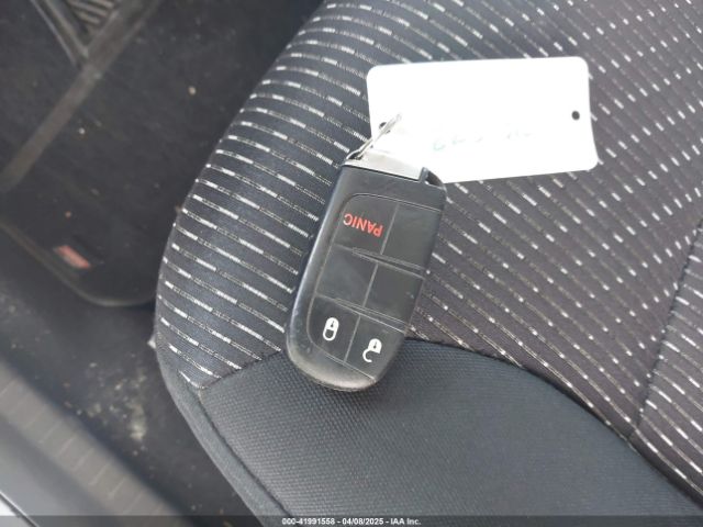 3C4PDCBB0KT848601 Dodge JOURNEY SE
