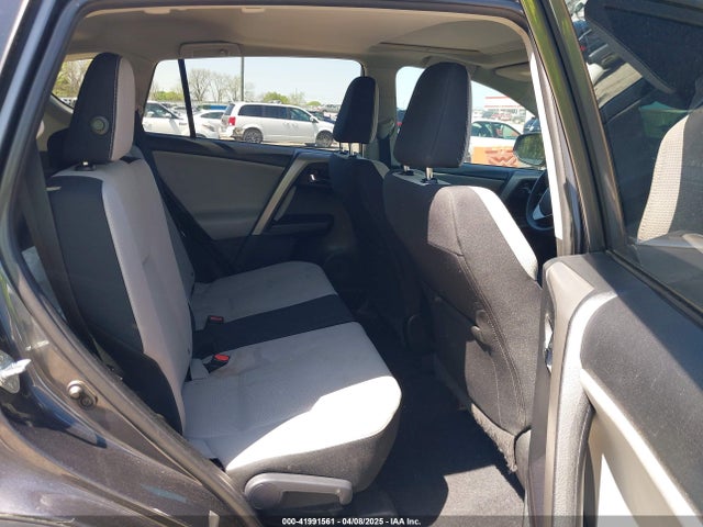 Toyota Rav4 Xle 2017 2T3WFREV0HW403078 Image 8