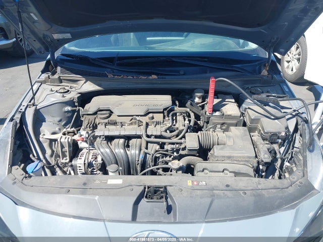 KMHLM4AG1PU374541 Hyundai ELANTRA SEL