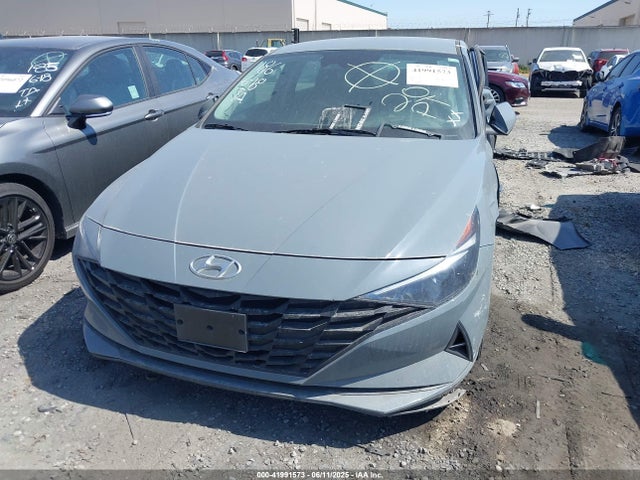 KMHLM4AG1PU374541 Hyundai ELANTRA SEL