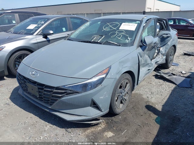 KMHLM4AG1PU374541 Hyundai ELANTRA SEL
