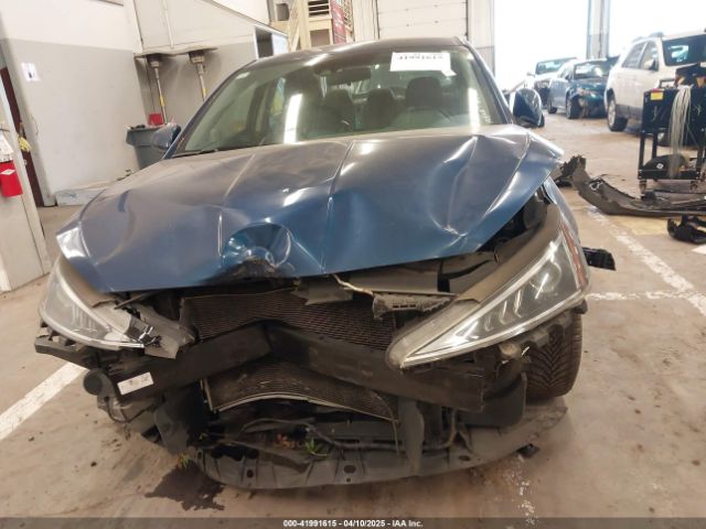 5NPD84LF5KH438603 Hyundai ELANTRA SEL