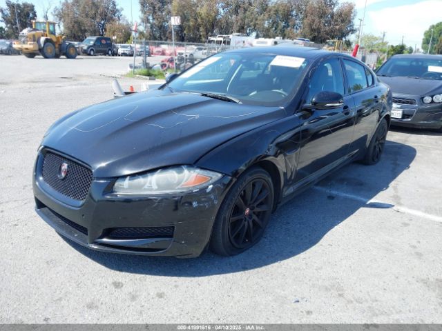 2015 JAGUAR XF SAJWA0FS3FPU67589 Photo 1