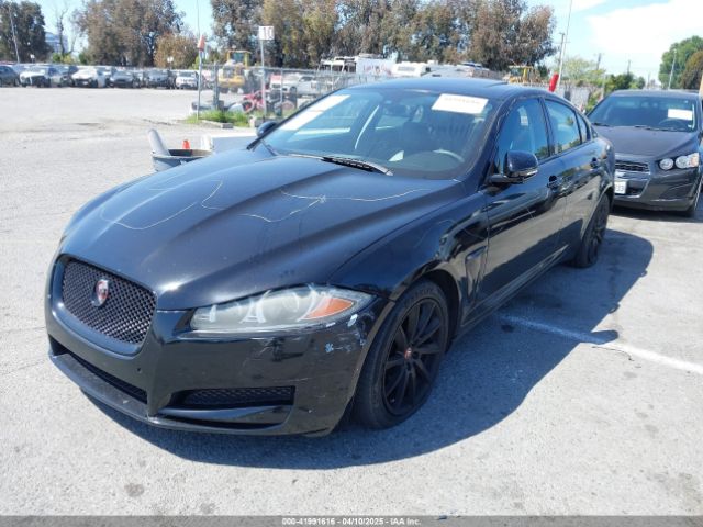 2015 JAGUAR XF SAJWA0FS3FPU67589 Photo 5