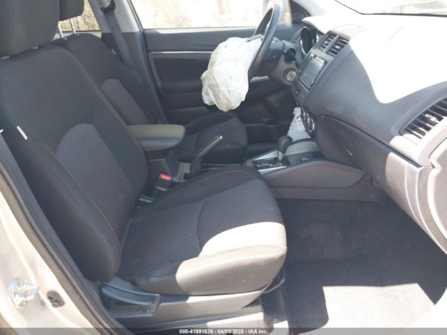 JA4AR3AUXJU009208 Mitsubishi Outlander Sport 2.0 Es