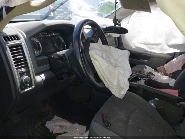 2015 RAM 1500 1C6RR7LT2FS513511 Photo 4