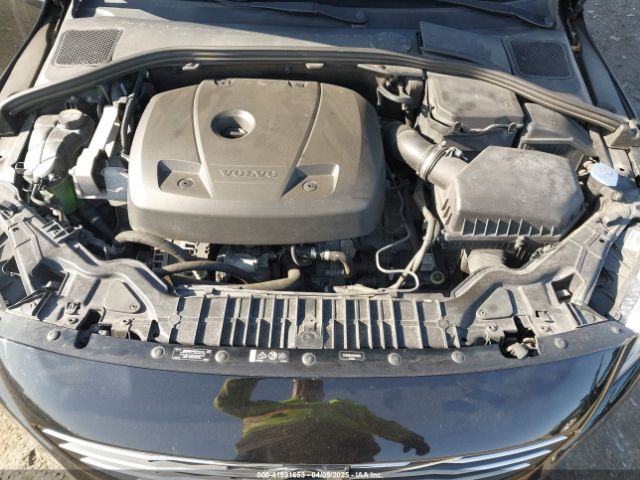 2017 VOLVO V60 YV140MEK5H1349304 Photo 9