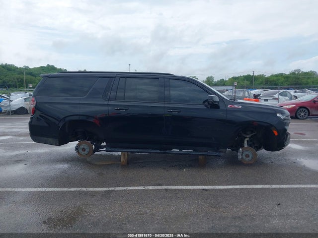 1GNSKDKD7NR151681 Chevrolet Suburban 4wd Z71