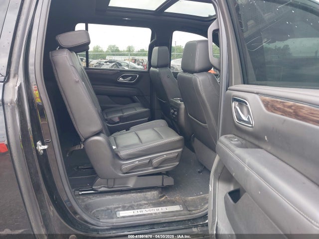 1GNSKDKD7NR151681 Chevrolet Suburban 4wd Z71