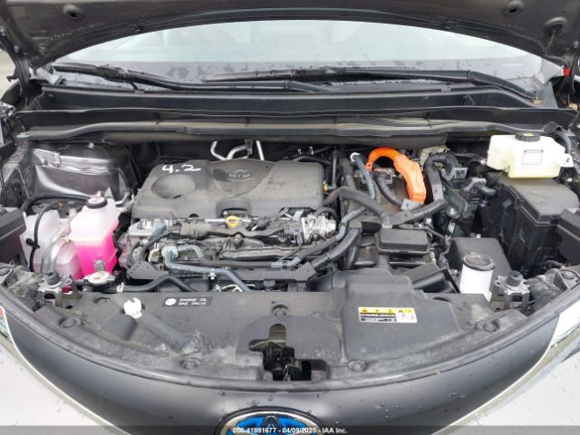 5TDKSKFC6RS140774 Toyota SIENNA LE