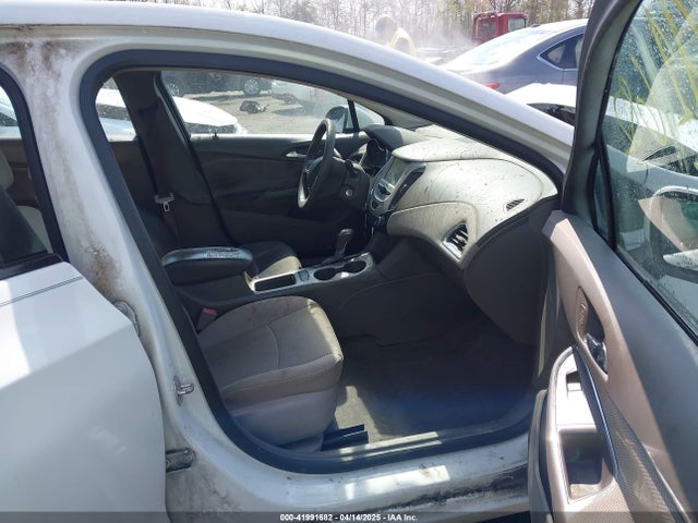 1G1BC5SM0H7271603 Chevrolet Cruze Ls Auto