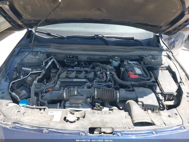 1HGCV1F17JA240051 Honda ACCORD LX