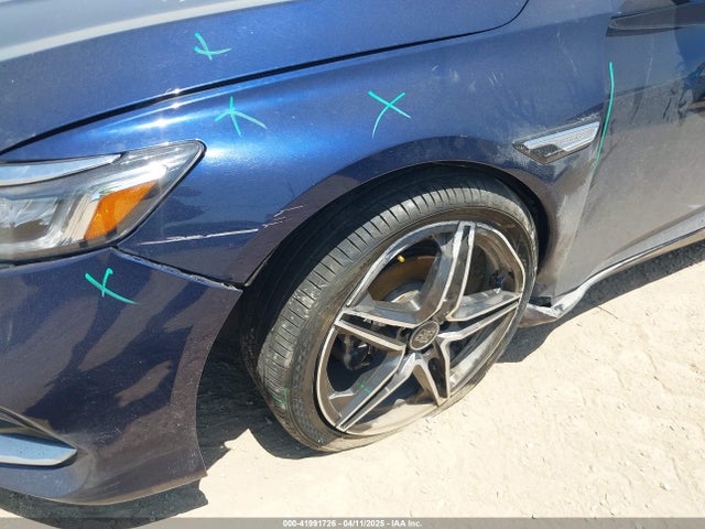 1HGCV1F17JA240051 Honda ACCORD LX