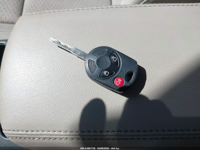 1FMCU9GD0HUB03322 Ford ESCAPE SE