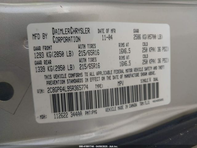 2005 CHRYSLER TOWN & COUNTRY 2C8GP64L95R365774 Photo 8