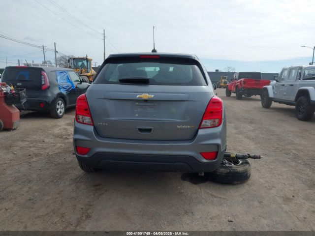 3GNCJKSB1LL137127 Chevrolet Trax Fwd Ls